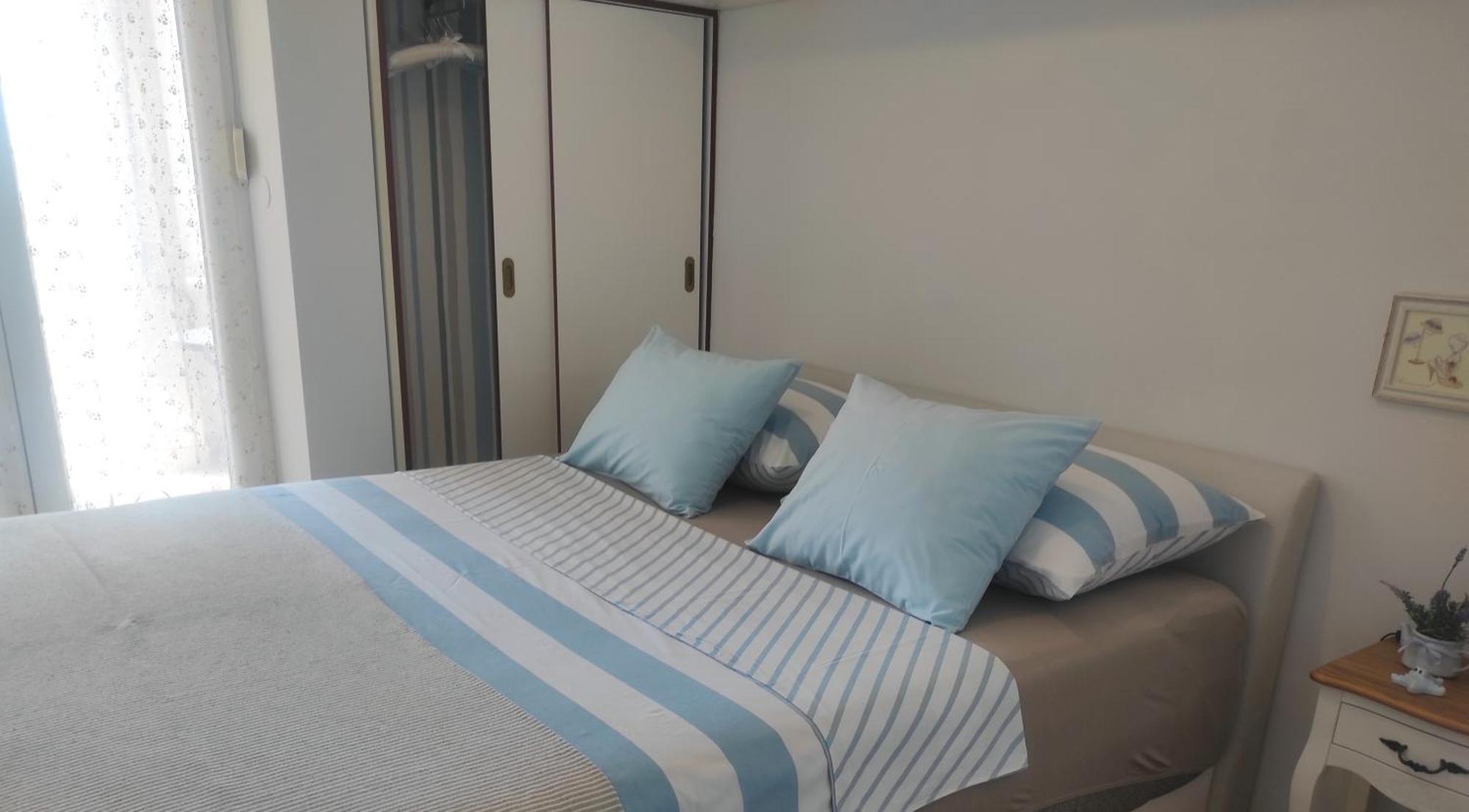 Apartment Radosevac Beach Split Exteriör bild